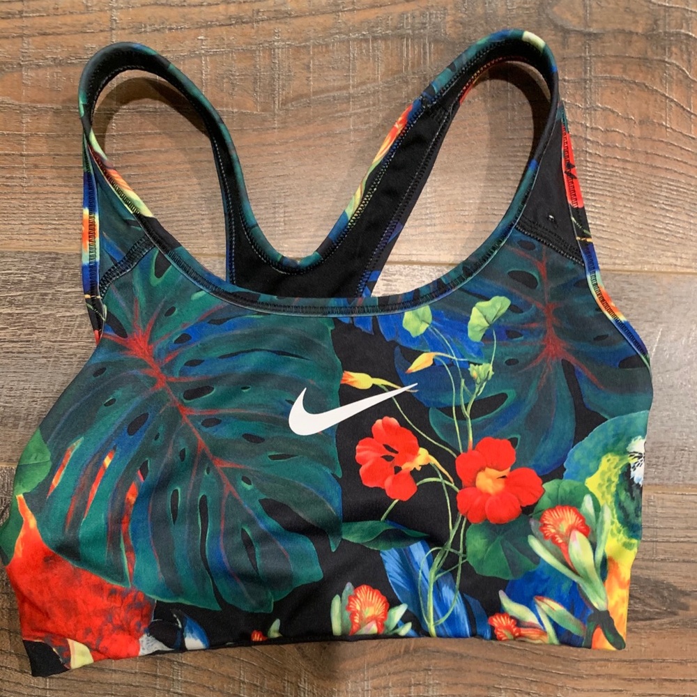 Nike sports bra